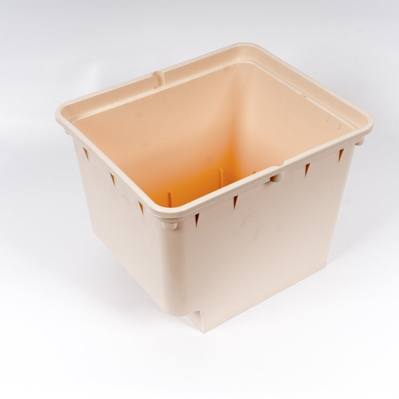 Beige Bato Bucket (Beige, with 2 drainage elbows)
